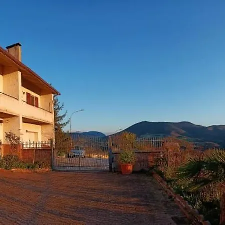 Affittacamere La Finestra Sui Monti 3*